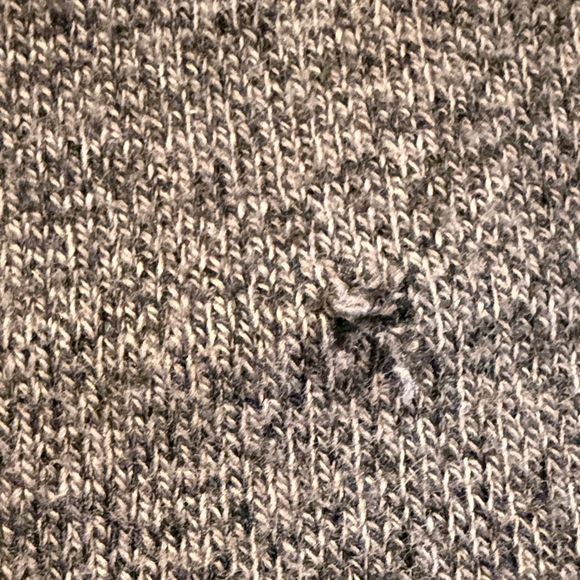 Pendleton Roots Aztec Charcoal Knit with Logo Patch - Picture 3 of 16